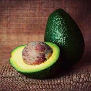 avocado is goed om stress te verminderen.
