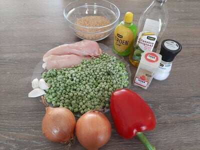 ingrediënten paella met kip uit slank door de overgang