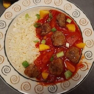 bloemkoolrijst met gehakt uit het koolhydraatarm 30 dagen menu